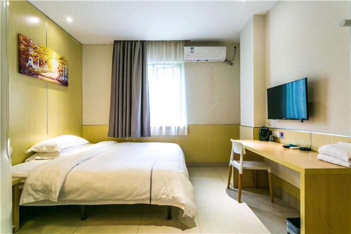 100 Inn Plus Pudong Airport Hotel Шанхай Экстерьер фото