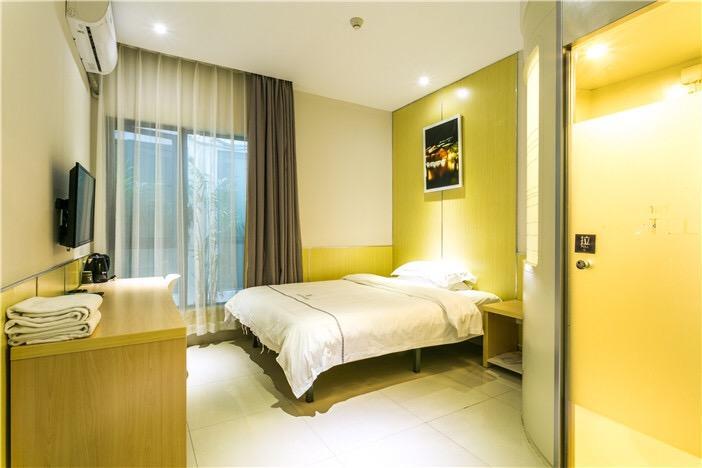 100 Inn Plus Pudong Airport Hotel Шанхай Экстерьер фото