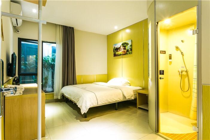 100 Inn Plus Pudong Airport Hotel Шанхай Экстерьер фото